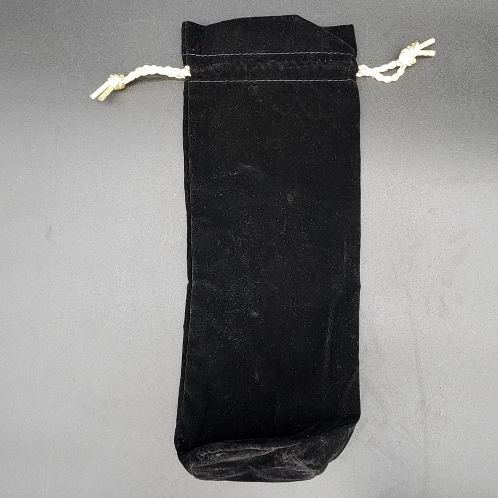 Pappy Van Winkle Black Velvet Bottle Bag Family Reserve 23 Year Bourbon Pouch